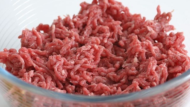 About the search for paint in minced meat